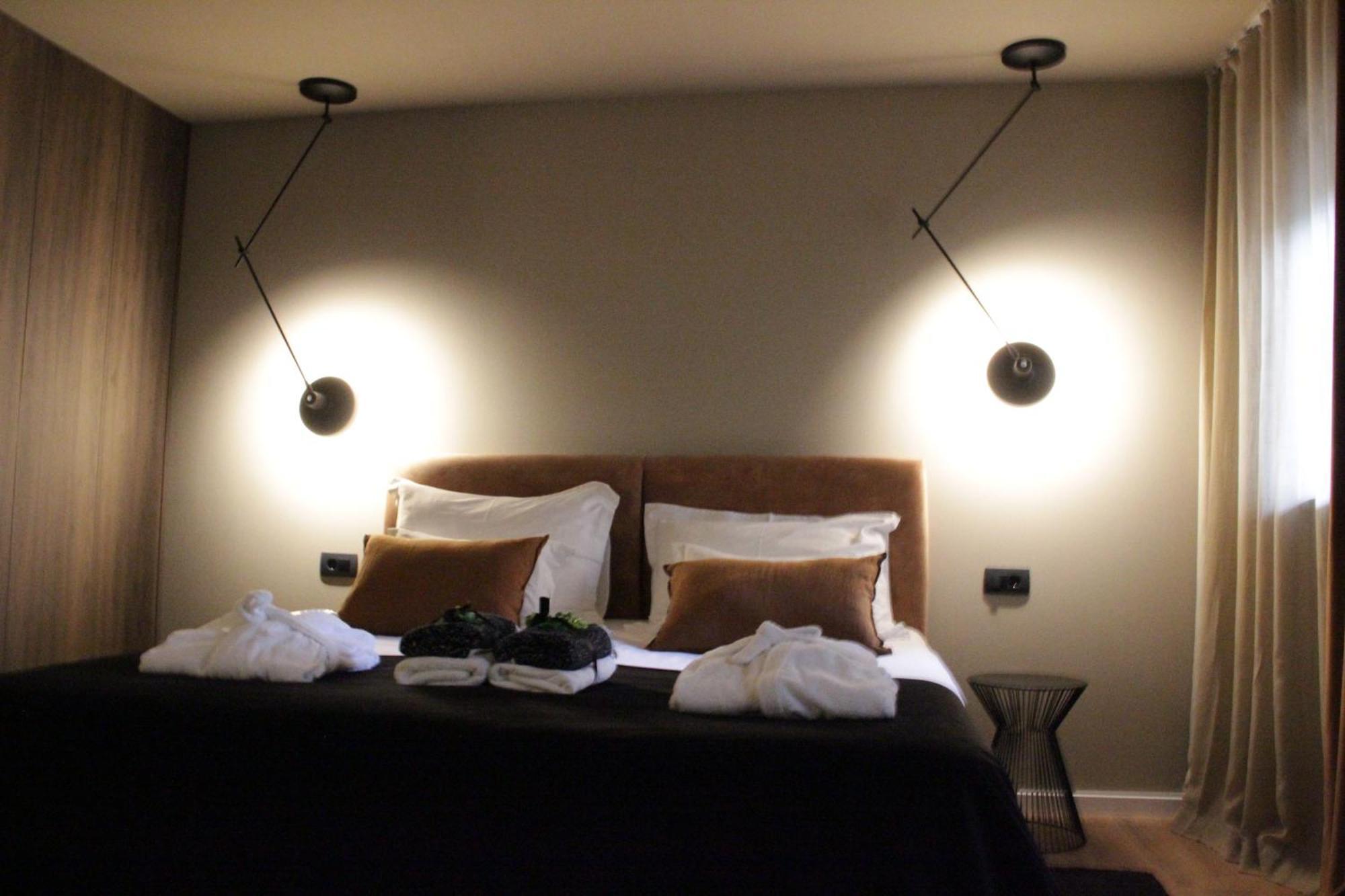 Monvi Luxury Near Bacvice And Old Town Apartment *
